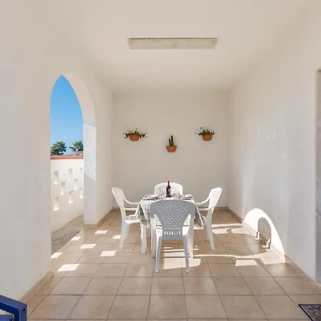 Poseidon By Barbarhouse Nyaraló *